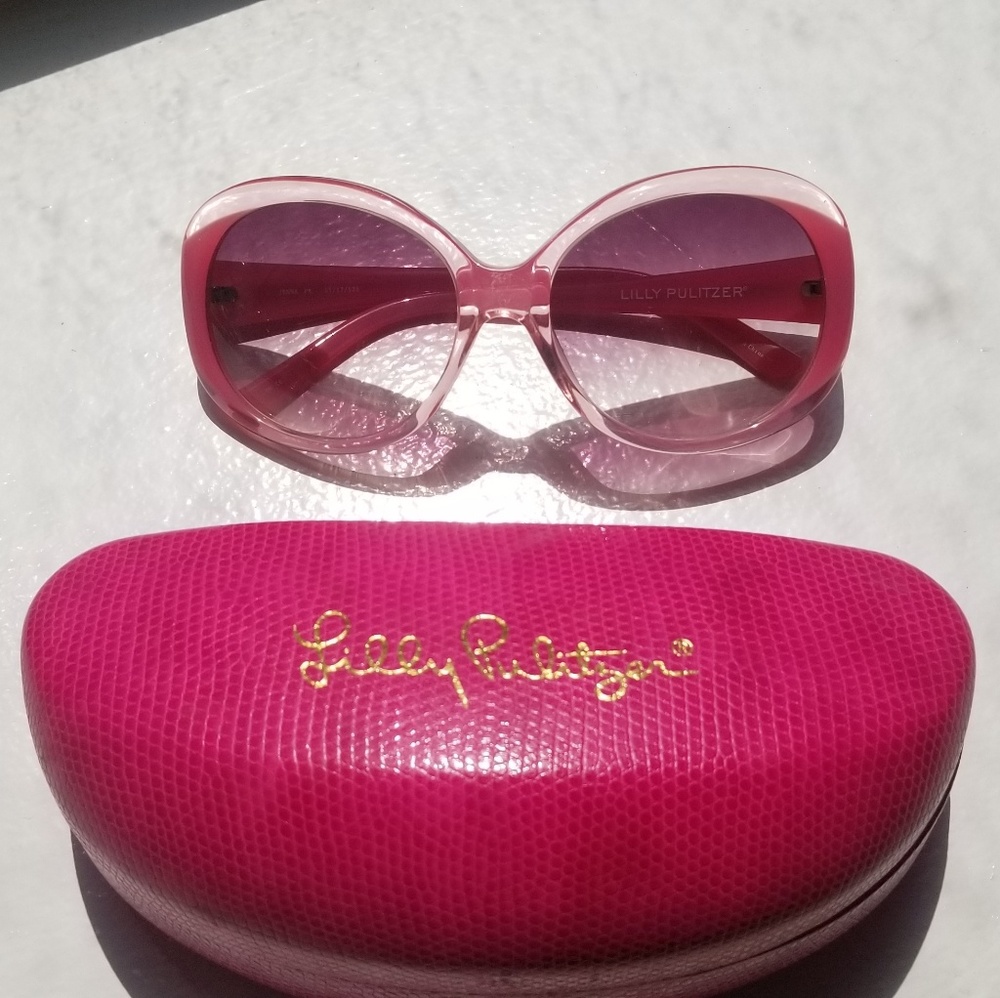 Lilly Pulitzer Round Pink Sunglasses